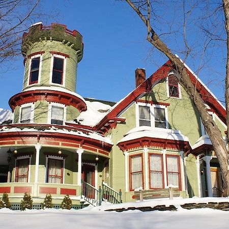 Maplecroft Bed & Breakfast Barre Eksteriør billede