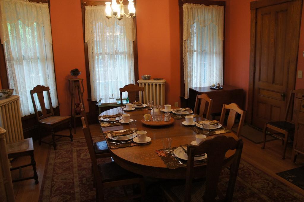Maplecroft Bed & Breakfast Barre Eksteriør billede